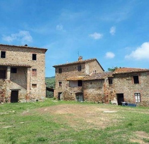 Foto Rustico a Vinci Centro di 1450 m² in vendita