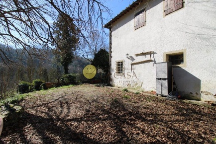 Foto Rustico a Rignano sull'Arno di 90 m² con 4 locali in vendita