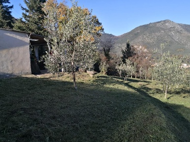 Foto Rustico a Lucca San Lorenzo a Vaccoli di 42 m² con 3 locali in vendita