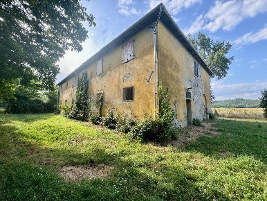 Foto Rustico a Peccioli di 700 m² con 25 locali in vendita