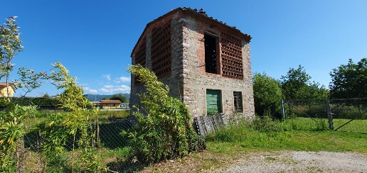 Foto Rustico a Capannori Centro di 70 m² con 3 locali in vendita