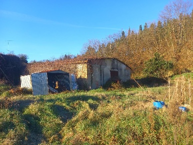 Foto Rustico a Castelfiorentino Centro di 280 m² con 10 locali in vendita