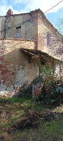 Foto Rustico a Fauglia Lorenzana di 228 m² con 9 locali in vendita