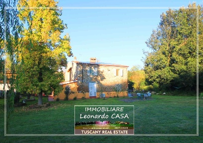 Foto Rustico a Vinci Sant'ansano di 200 m² con 8 locali in vendita
