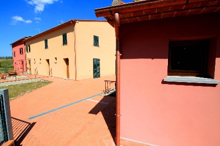 Foto Rustico a Vinci Spicchio-sovigliana di 100 m² con 5 locali in vendita