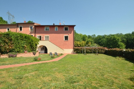 Foto Rustico a Capannori Gragnano - Lappato di 180 m² con 5 locali