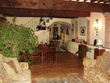 Foto Rustico a Massarosa Massarosa Paese di 212 m² con 5 locali in vendita