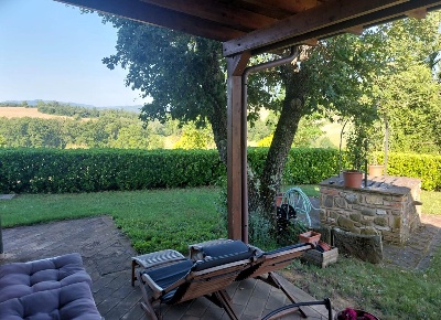 Foto Rustico a Casole d'Elsa di 200 m² con 7 locali in vendita