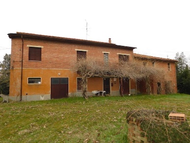 Foto Rustico a Castiglione del Lago di 620 m² con 15 locali in vendita