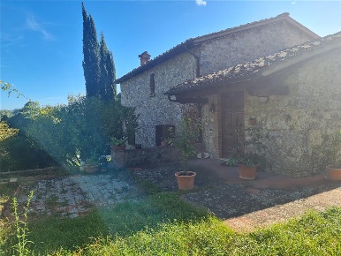 Foto Rustico in Via del Poggiolo, Monteriggioni di 216 m² con 8 locali