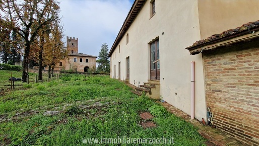 Foto Rustico in Str. di Salteano, Asciano di 120 m² con 5 locali in vendita