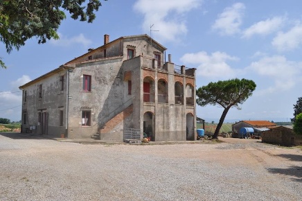 Foto Rustico a Castiglione del Lago di 474 m² in vendita