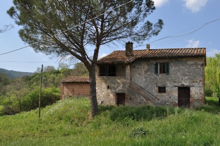 Foto Rustico a Panicale di 230 m² con 6 locali in vendita