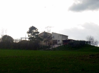 Foto Rustico in VIA COLLINA, Ostra di 500 m² con 10 locali in vendita