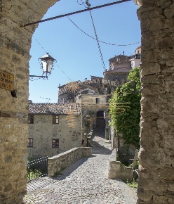 Foto Rustico in Corso Italia 245, Ceriana di 200 m² con 3 locali in vendita