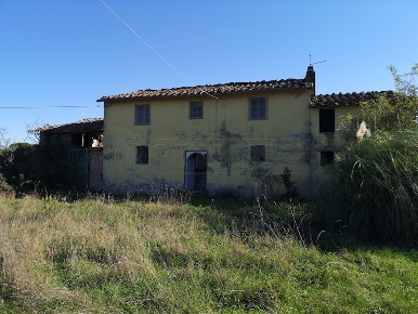 Foto Rustico in Via Mariani 34, Santa Maria a Monte Cerretti di 250 m²