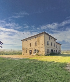 Foto Rustico in Via Marchiona 3, Modena Quartirolo - Meloni di 650 m²