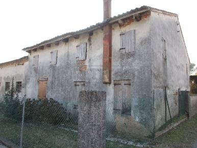 Foto Rustico a Camposampiero di 316 m² con 1 locali in vendita