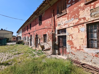Foto Rustico in Via Boldori, Sesto ed Uniti Sesto Cremonese di 200 m²