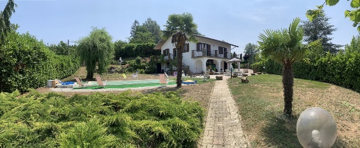 Foto Rustico in Frazione Rossi 33, Bonvicino di 270 m² con 11 locali