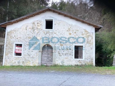 Foto Rustico in Salita Castello, Beverino Castiglione Vara di 80 m²