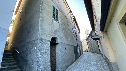 Foto Appartamento in via Roma 18, Ponzone di 70 m² con 4 locali in vendita