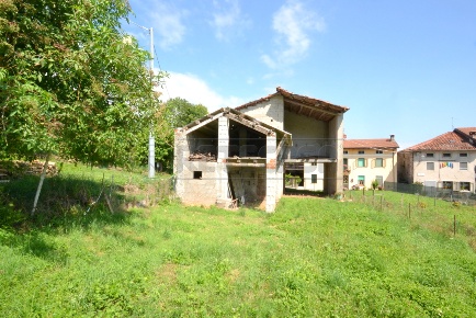 Foto Rustico a Valdagno di 130 m² in vendita
