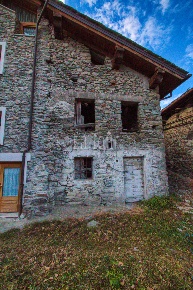 Foto Rustico in Località Prarayer 57, Saint-Marcel di 70 m² con 1 locali