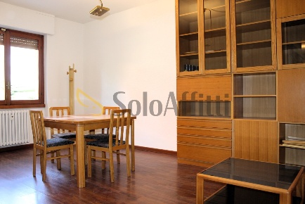 Foto Appartamento in Via Emanuele Filiberto, Parabiago Centro di 80 m²