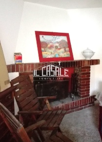 Foto Rustico a Dicomano Centro di 200 m² con 6 locali in vendita