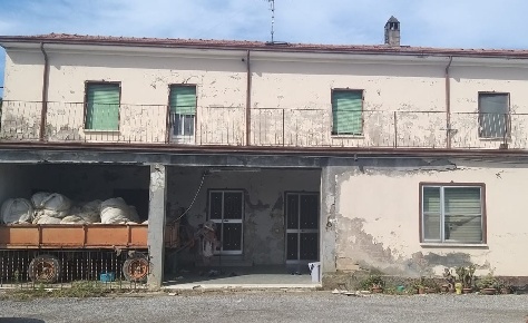 Foto Rustico in via Selve, Savignano sul Rubicone di 300 m² con 8 locali