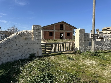 Foto Rustico in Via G. Cannata, Modica Michelica di 180 m² con 3 locali