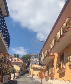 Foto Rustico a Trecastagni di 120 m² con 4 locali in vendita