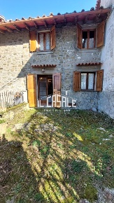 Foto Rustico a Vicchio di 120 m² con 3 locali in vendita