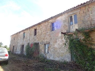 Foto Rustico in sorano, Sorano di 450 m² in vendita