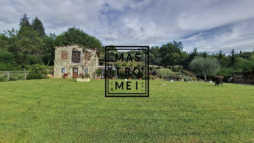 Foto Rustico a Pescia Castelli, Pescia Nord di 90 m² con 5 locali