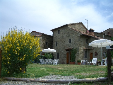 Foto Rustico a Rufina di 120 m² con 6 locali in vendita