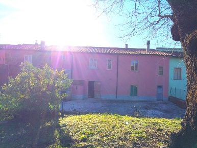 Foto Rustico a Sorano di 180 m² con 5 locali in vendita
