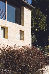 Foto Rustico a Bassano del Grappa di 280 m² con 6 locali in vendita