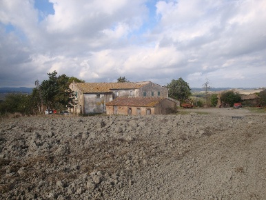 Foto Rustico a Volterra Centro di 1600 m² con 20 locali in vendita