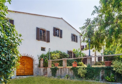 Foto Rustico a Montespertoli Centro di 850 m² con 21 locali in vendita