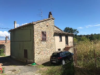 Foto Rustico a Sorano di 150 m² con 7 locali in vendita