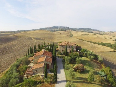 Foto Rustico a Volterra di 155 m² con 5 locali in vendita