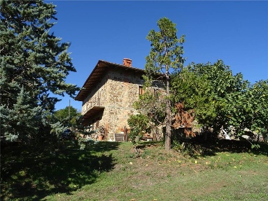 Foto Rustico a Arezzo Molin Nuovo di 600 m² con 10 locali in vendita