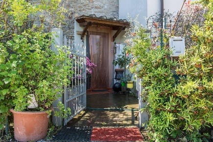 Foto Rustico a Vicchio Mattagnano di 98 m² con 4 locali in vendita