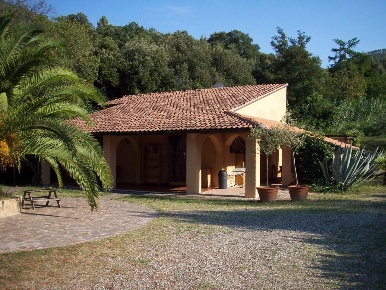 Foto Rustico a Gavorrano di 110 m² con 6 locali in vendita