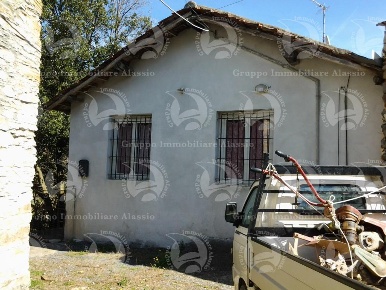 Foto Rustico a Ortovero di 80 m² con 4 locali in vendita