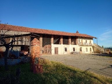 Foto Rustico in Strada Saluggia, Cigliano di 125 m² con 1 locali in vendita