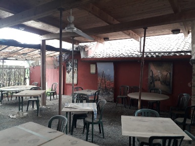 Foto Rustico a Frascaro di 700 m² in vendita