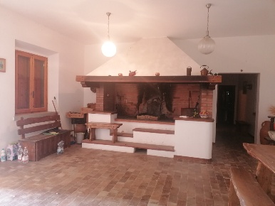 Foto Rustico a Lastra a Signa di 500 m² con 12 locali in vendita